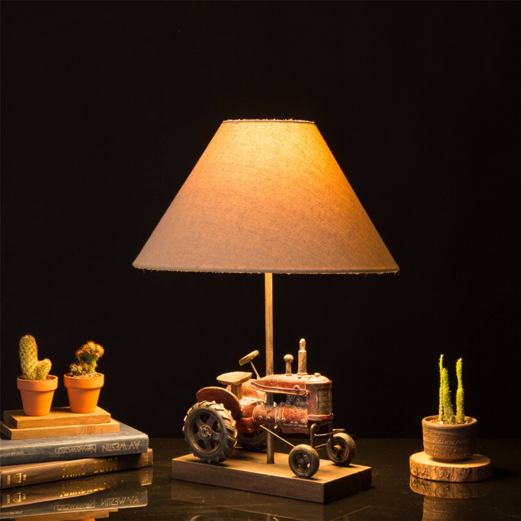 Glitzhome® Table Lamp, Farmhouse Truck